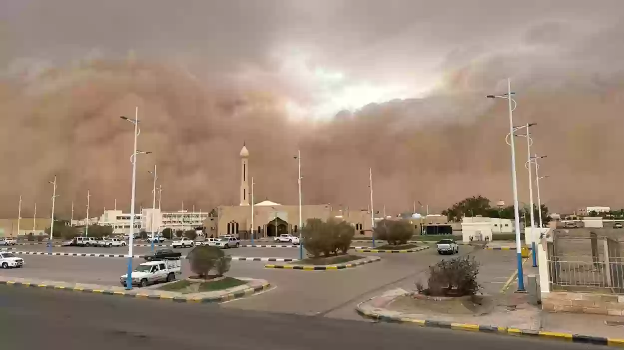 أرصاد السعودية تطلق الإنذار المبكر عن حالة الطقس لهذه المناطق..
