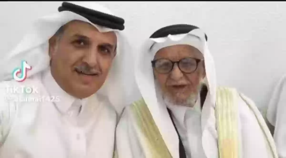 سعودي يوثق لقطات من حفل زواج والده البالغ من العمر 80 عامًا