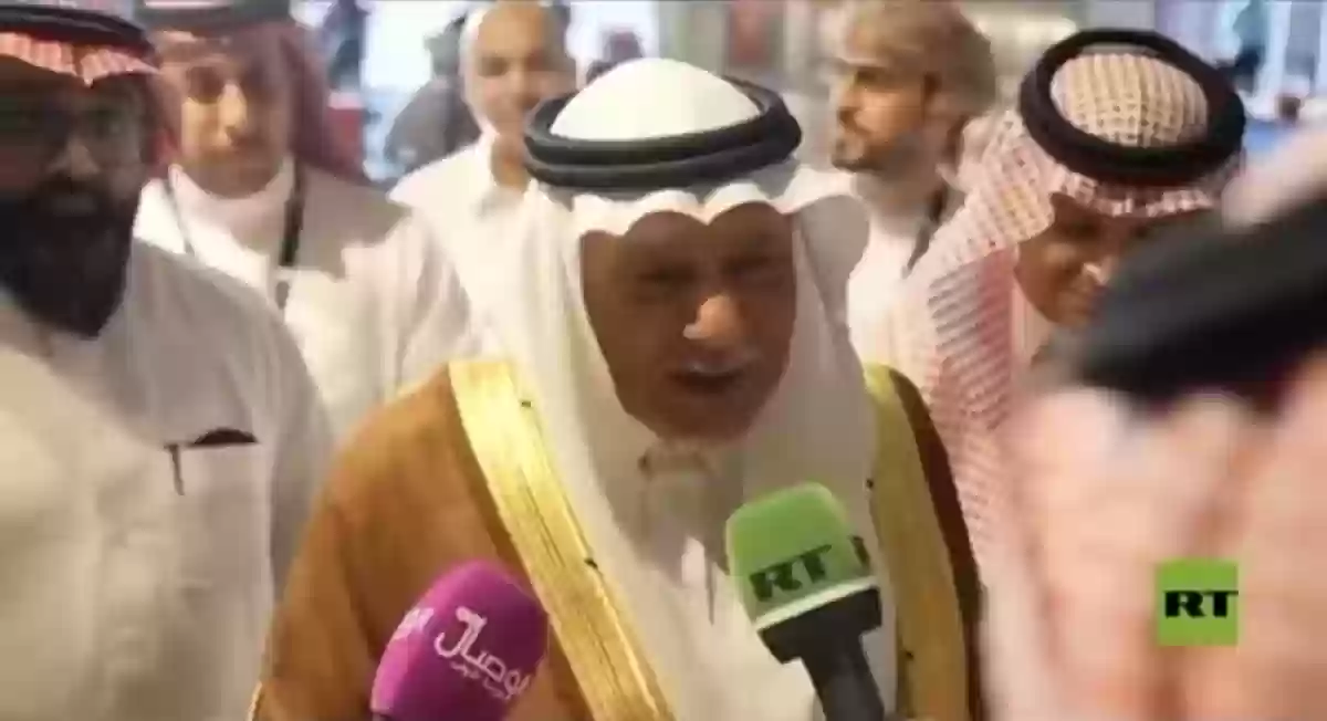 الأمير تركي الفيصل يرد على مراسل قناة روسيا اليوم بين مزاح وكشف لنهج السعودية