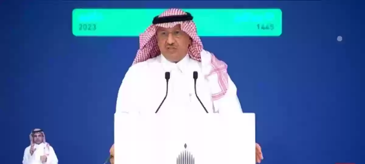 وزير التعليم السعودي يوضح رأيه في نظام الفصول الدراسية الثلاثة.. هل هناك نية لإلغائه؟