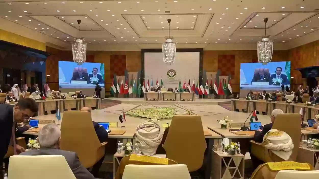 القمة العربية الإسلامية تبدأ فعاليتها بصورة تذكارية