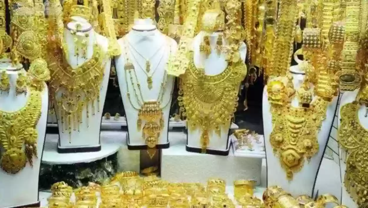 أشهر المتاجر في سوق الذهب أبو ظبي 