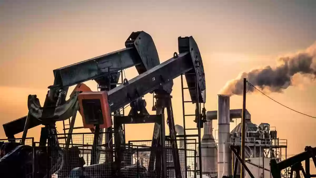 ما توقعات سعر النفط الخام اليوم وغدا