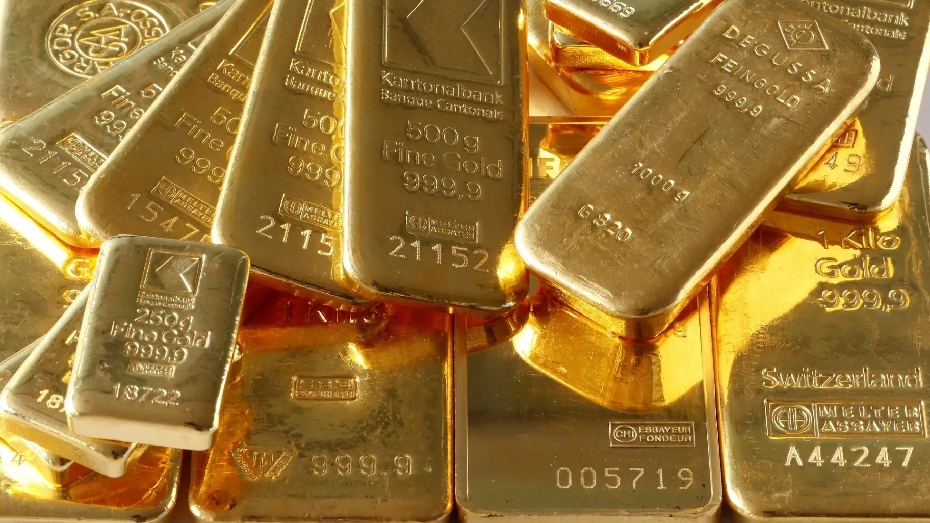 سعر سبائك الذهب في السعودية اليوم في ارتفاع طفيف