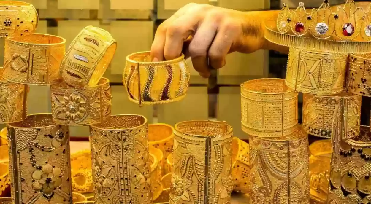 تتقلب سوق الذهب السعودي